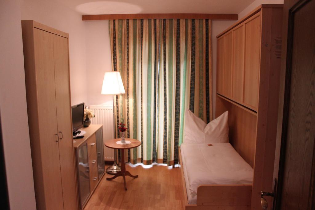 Pension Wolfgangsee Sankt Wolfgang im Salzkammergut Room photo